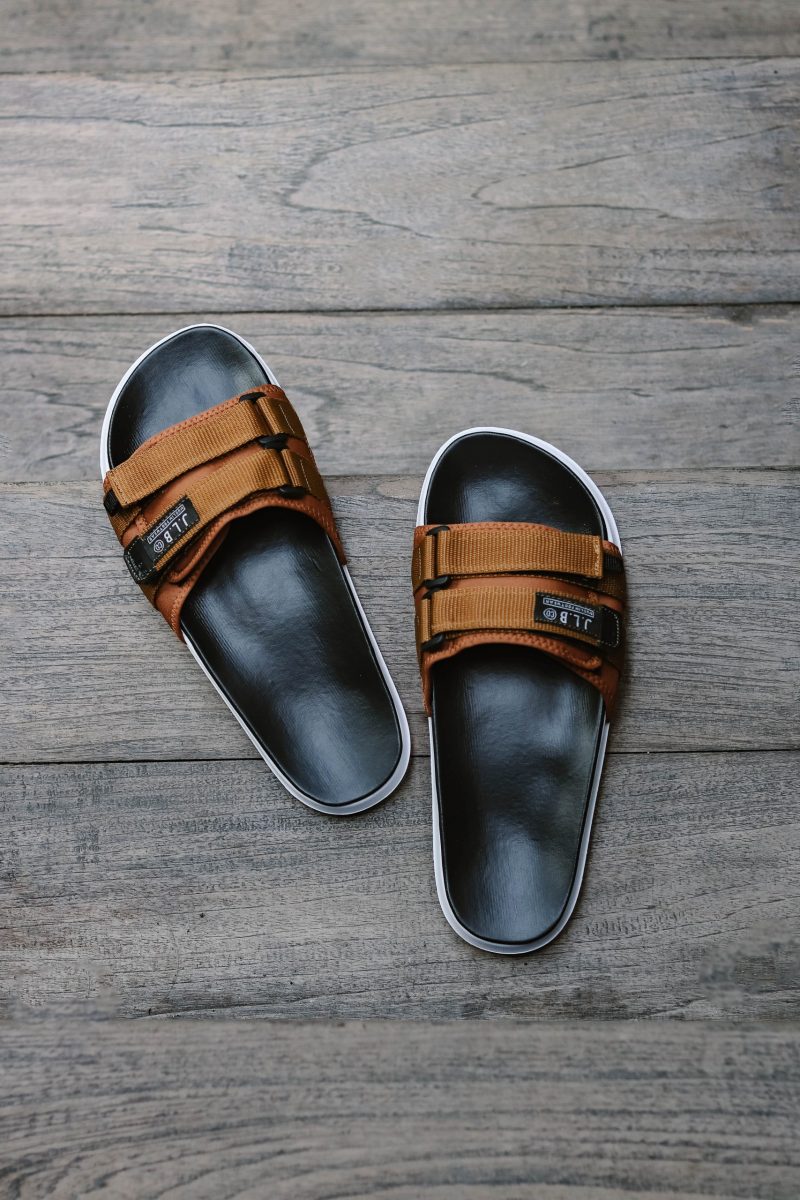Julaybib Sandal
